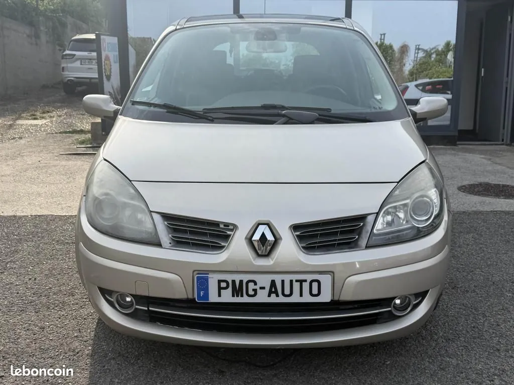 Renault Scenic 2009 photo 4