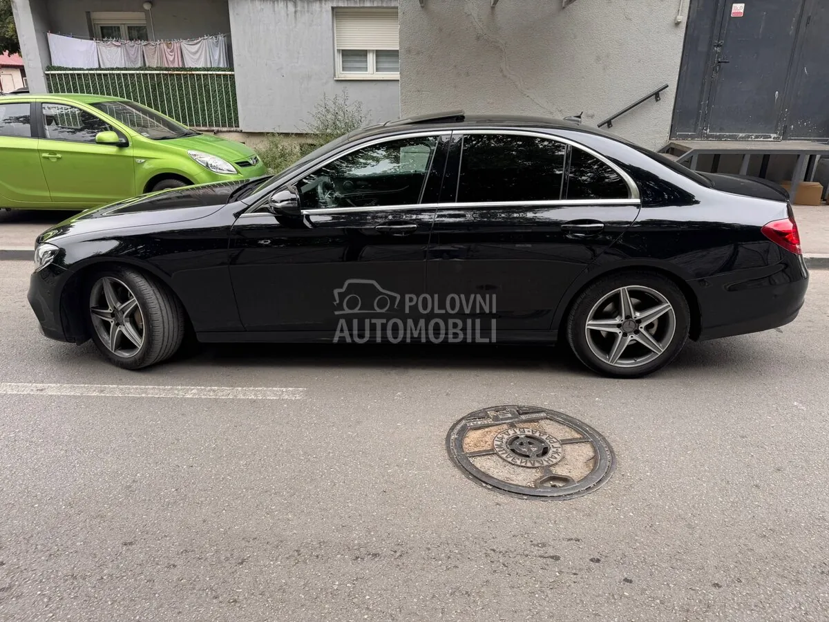 Mercedes-Benz E 220 2017 photo 3