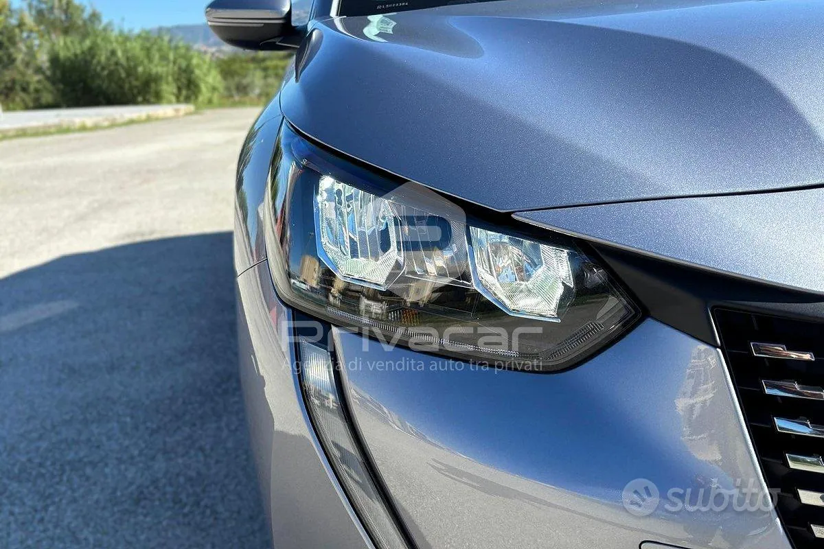 Peugeot 208 2020 photo 5