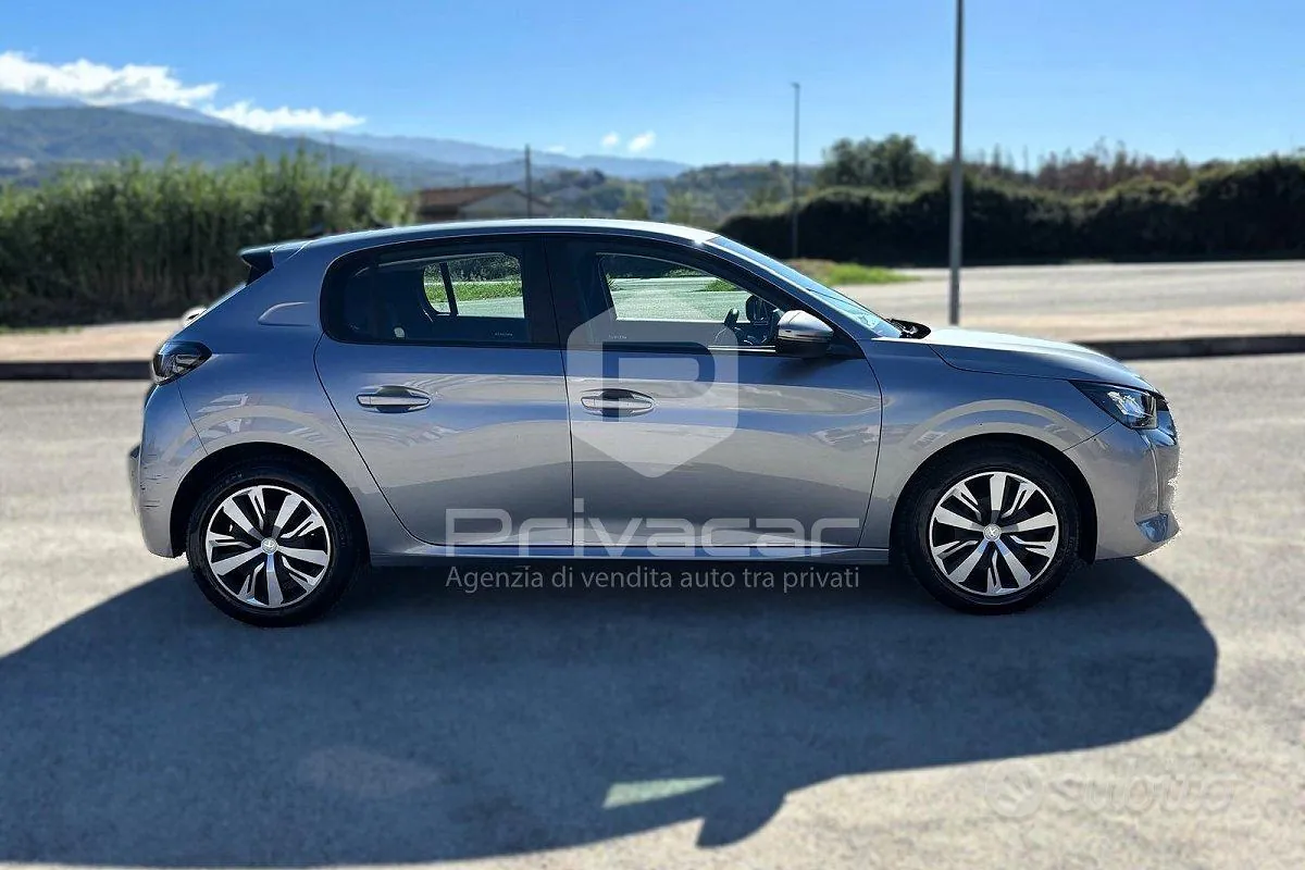 Peugeot 208 2020 photo 4