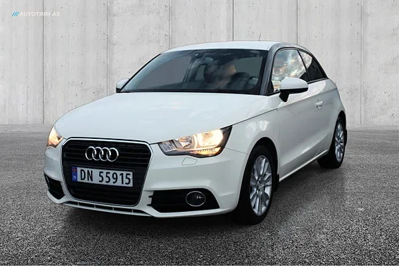 Audi A1 2011 photo 2