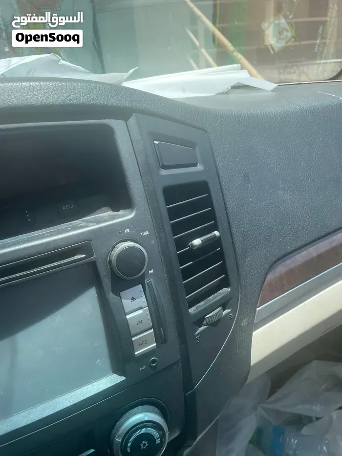 Mitsubishi Pajero 2010 photo 4