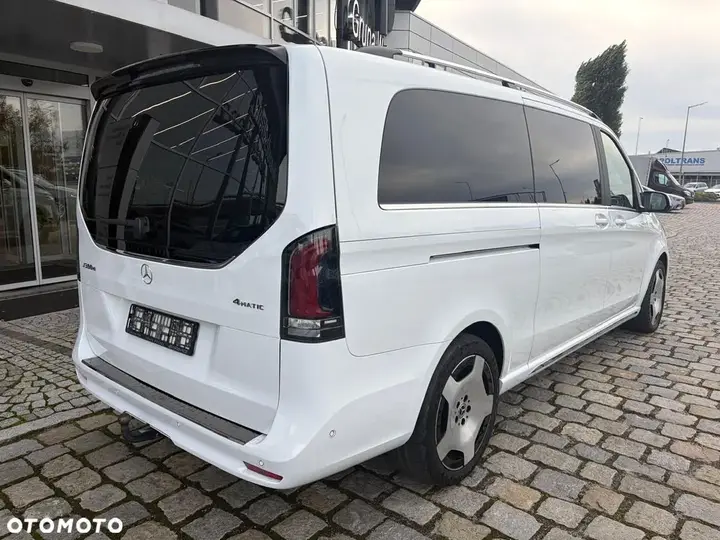Mercedes-Benz V-Class 2025 photo 4