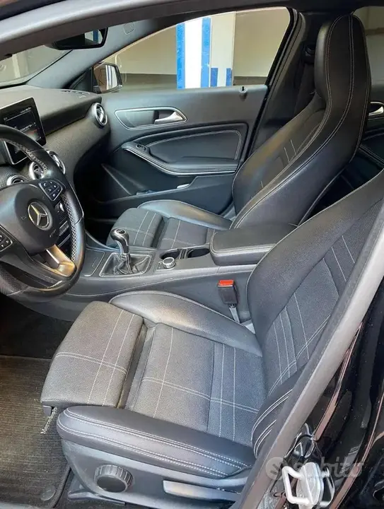 Mercedes-Benz A 2016 photo 5
