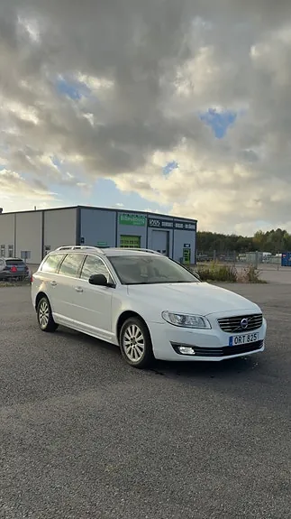Volvo V70 2015 photo 3