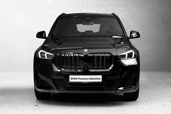 BMW Ix1 2023 photo 3