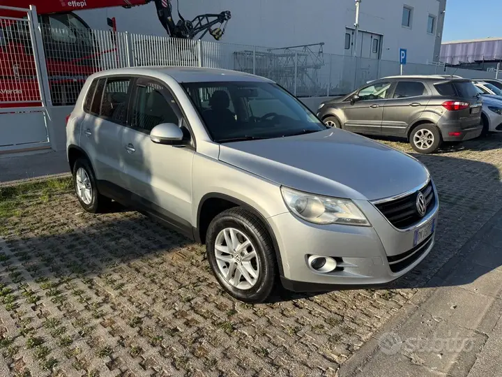 Volkswagen Tiguan 2008 photo 3