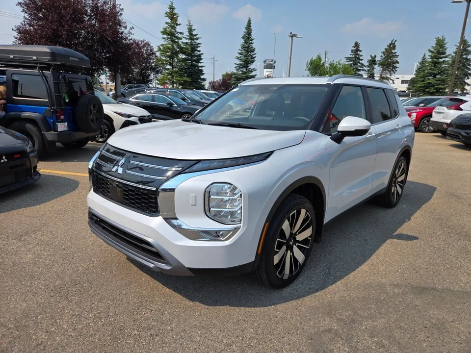 Mitsubishi Outlander 2025 photo 3
