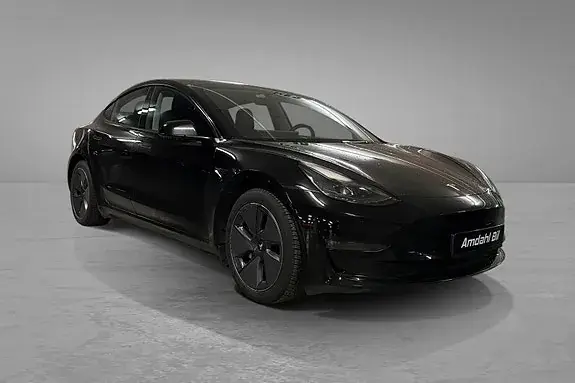 Tesla Model 3 2023 photo 3