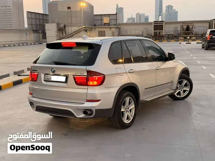 BMW X5 2011 photo 4