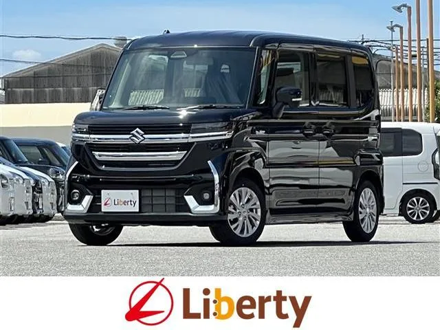 Suzuki Spacia Custom