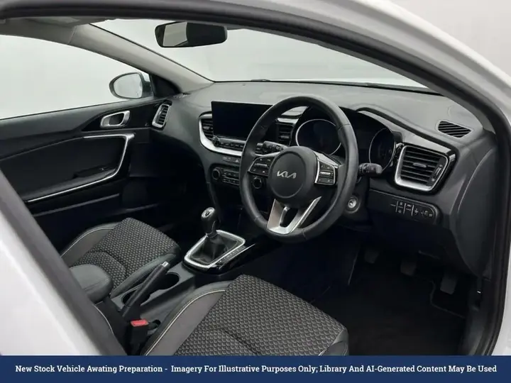 Kia Ceed 2023 photo 2