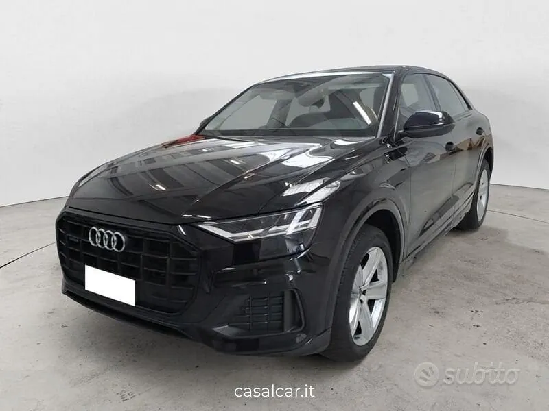 Audi Q8 2023 photo 2