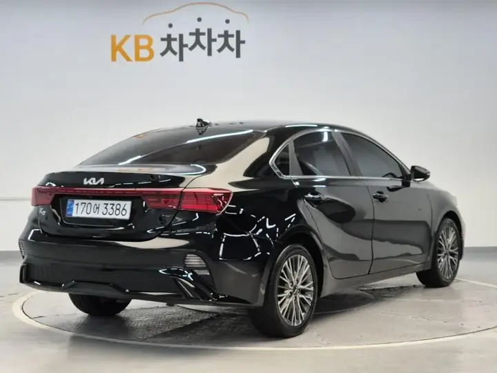 Kia K3 2023 photo 3