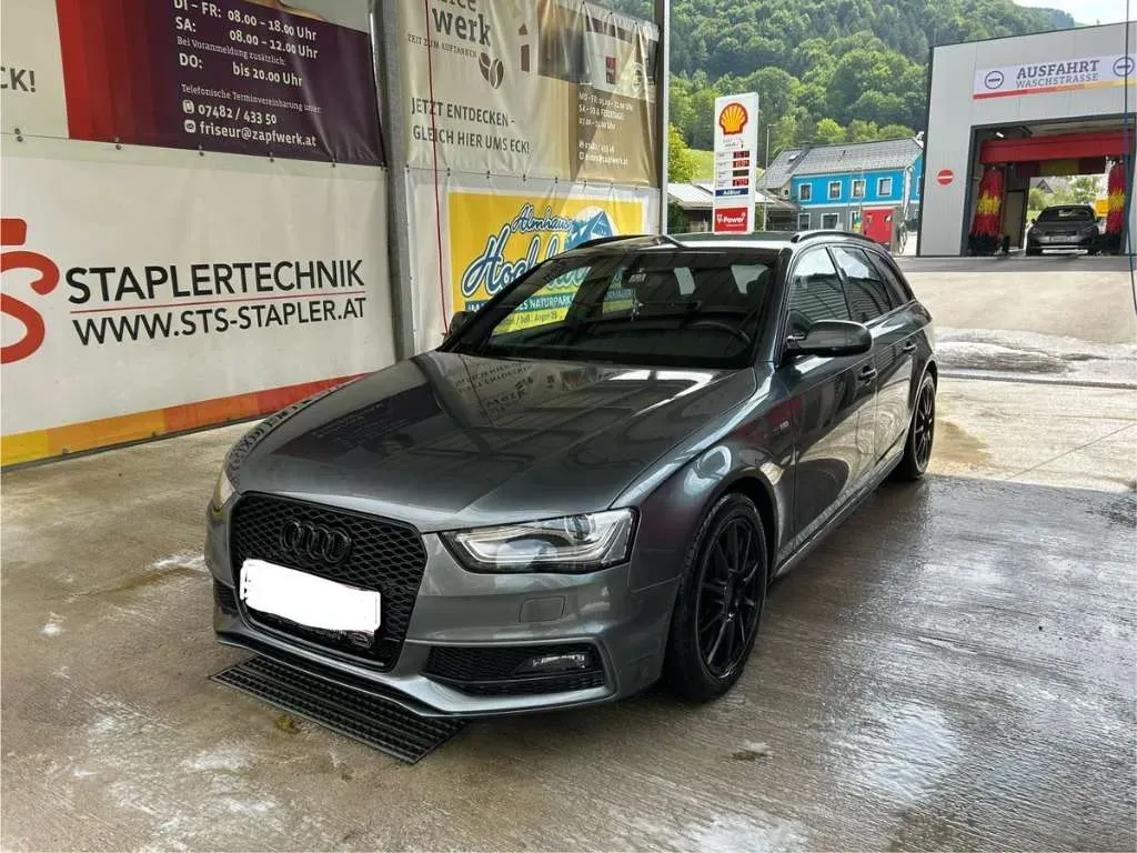 Audi A4 2015 photo 3
