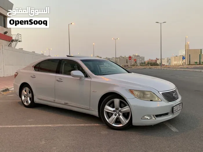 Lexus Ls 460 2007 photo 2