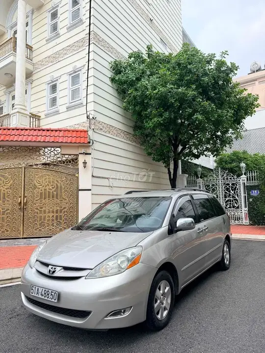 Toyota Sienna 2007 photo 3