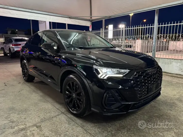 Audi Q3 2022 photo 5