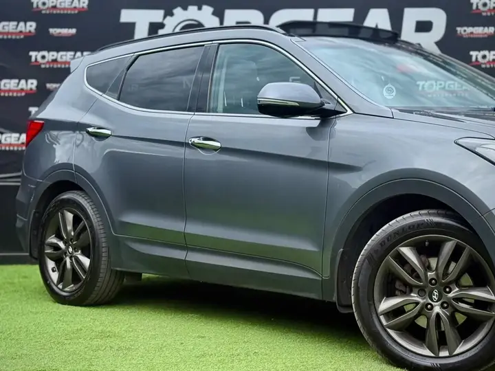 Hyundai Santa Fe 2014 photo 5