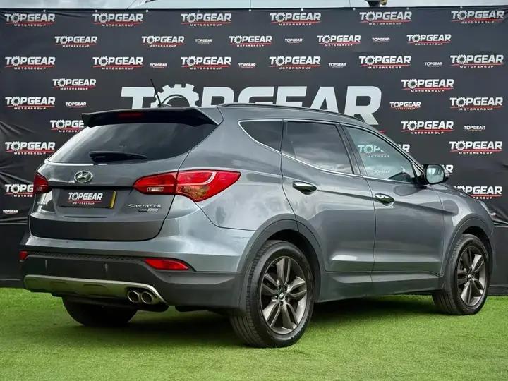 Hyundai Santa Fe 2014 photo 3