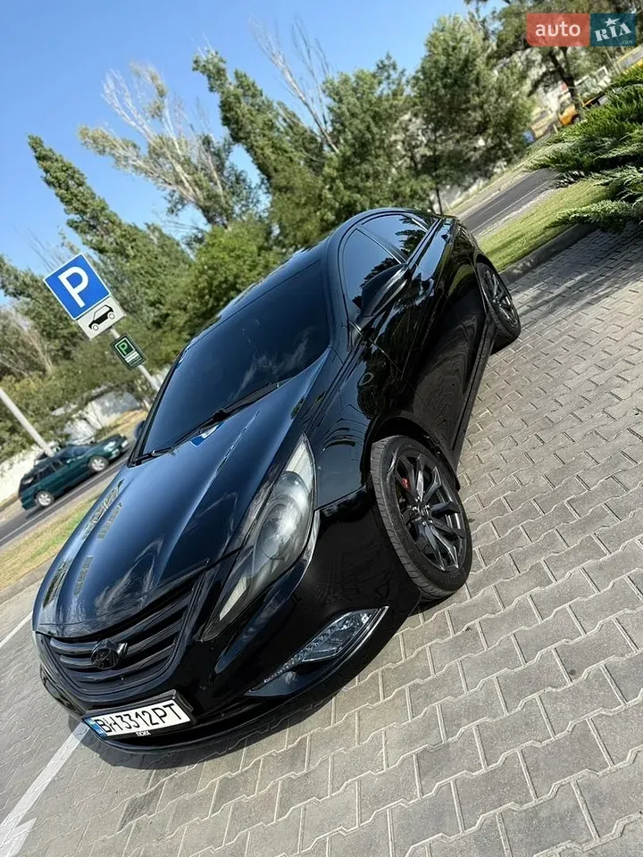 Hyundai Sonata