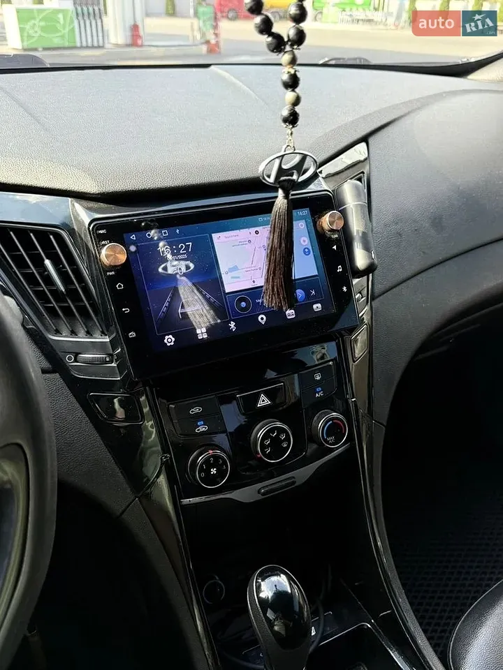 Hyundai Sonata 2013 photo 4