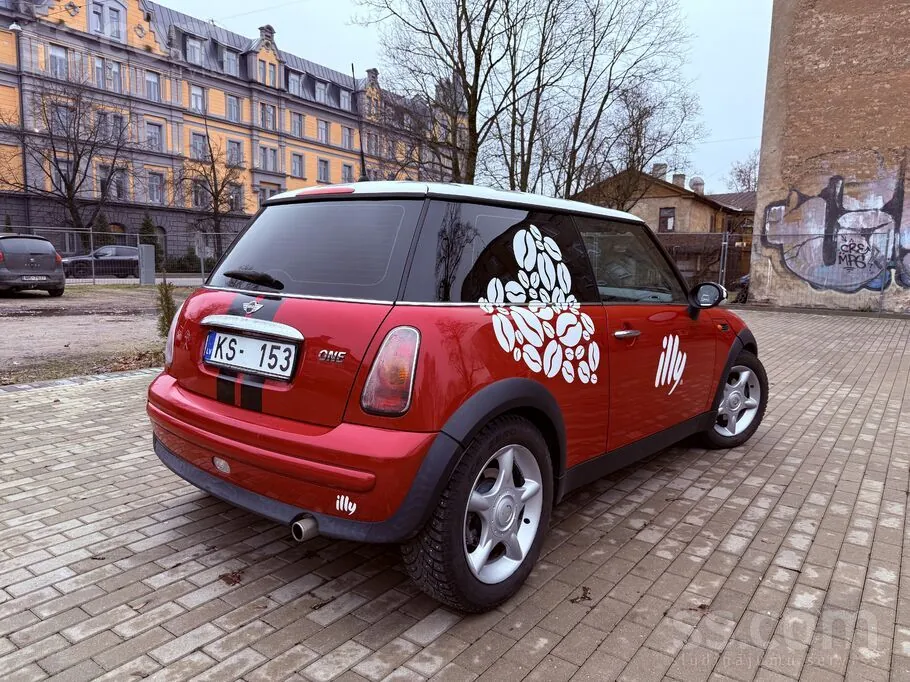 Mini One 2004 photo 4