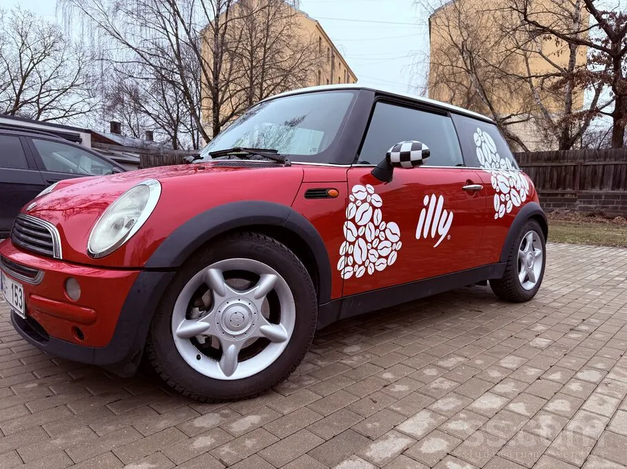 Mini One 2004 photo 2