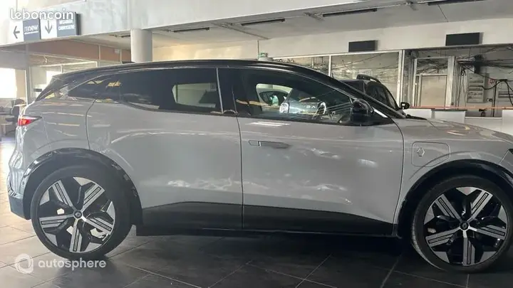 Renault Megane 2022 photo 4