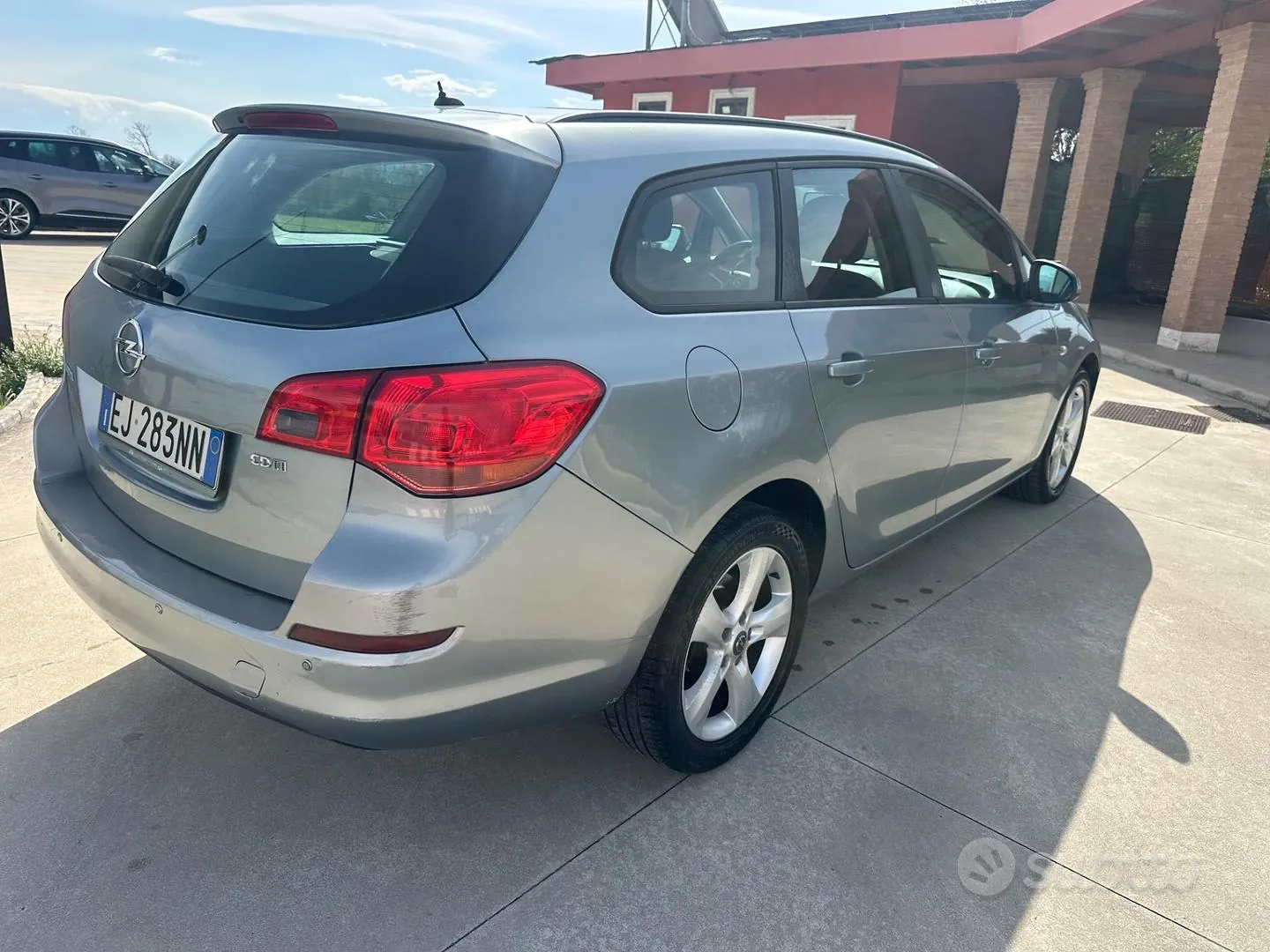 Opel Astra 2011 photo 5
