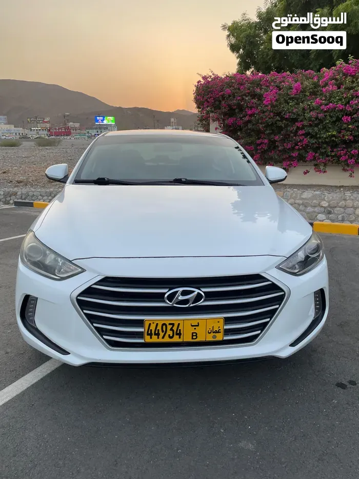 Hyundai Elantra 2017 photo 3