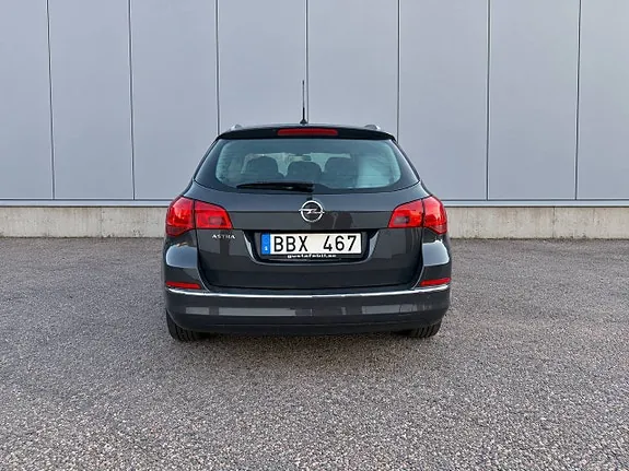 Opel Astra 2014 photo 3