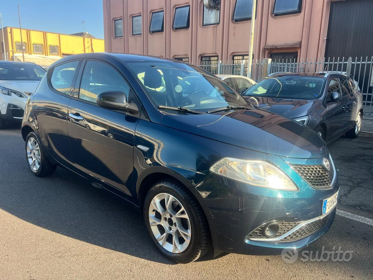 Lancia Ypsilon 2016 photo 2