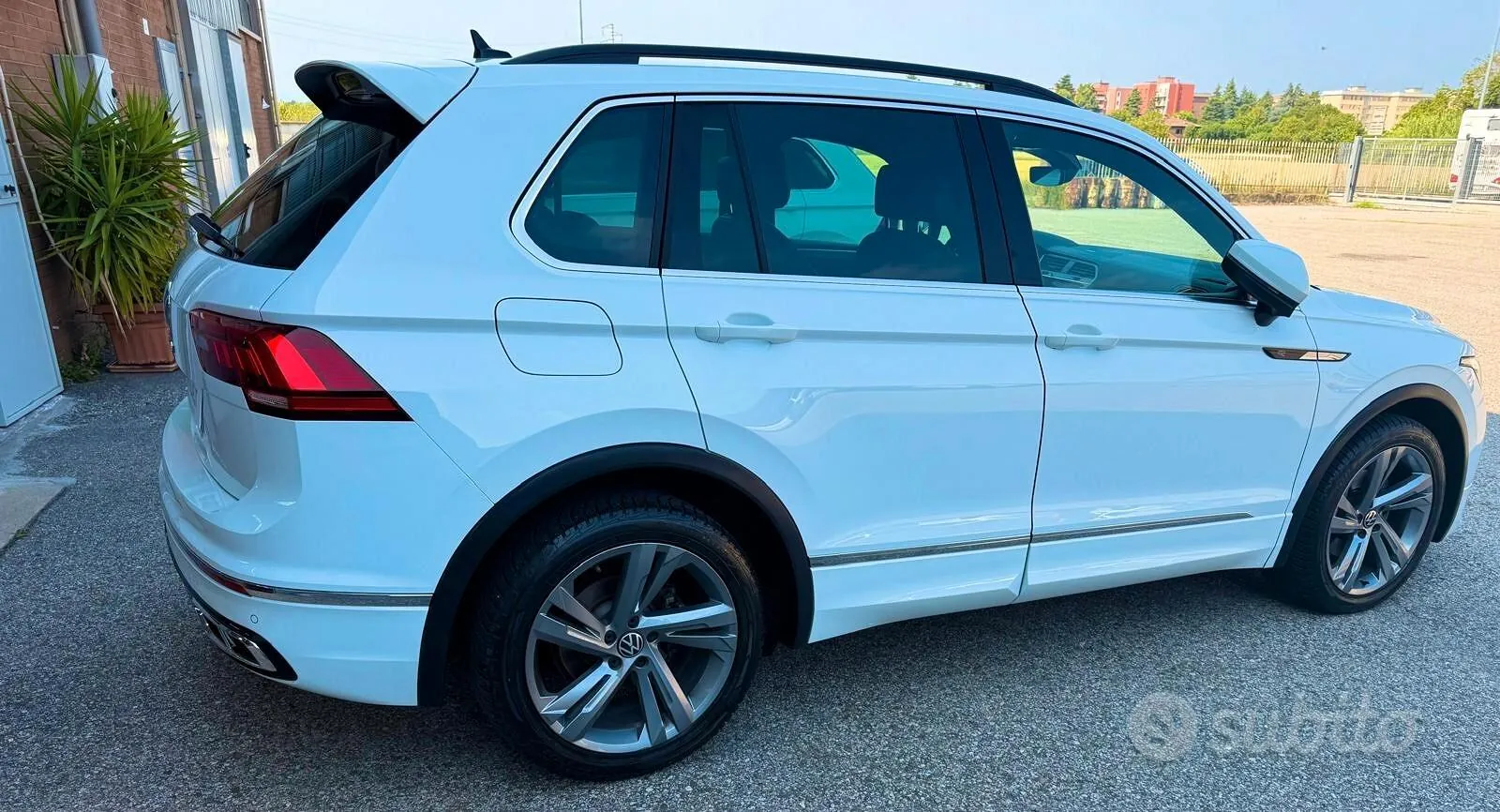 Volkswagen Tiguan 2023 photo 4
