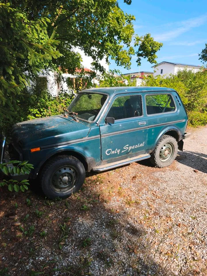 Lada Niva