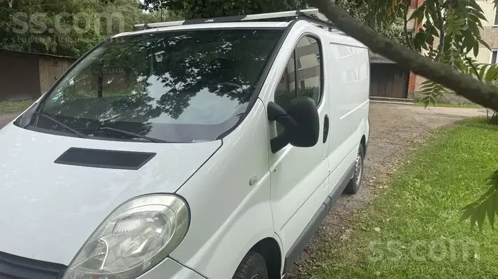 Renault Trafic 2009 photo 3