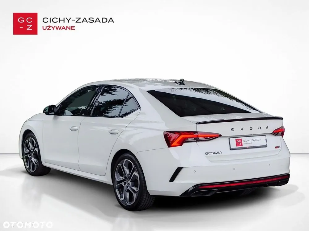Skoda Octavia 2023 photo 3