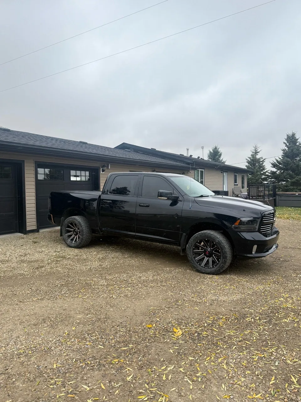 Ram 1500 2014 photo 3