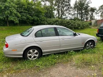 Jaguar S-Type 2000 photo 3