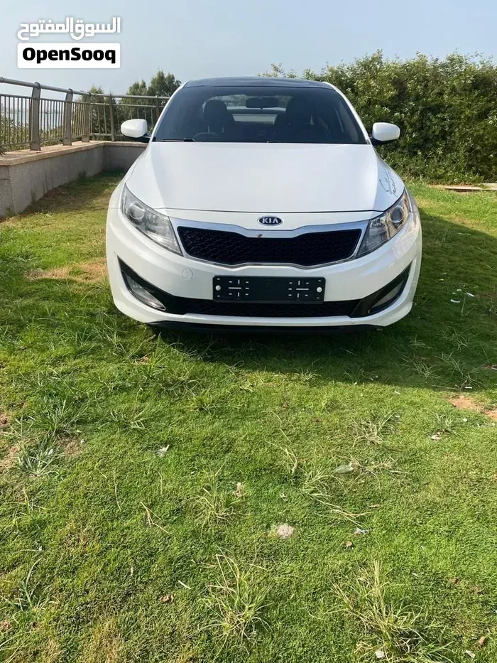Kia K5 2011 photo 2
