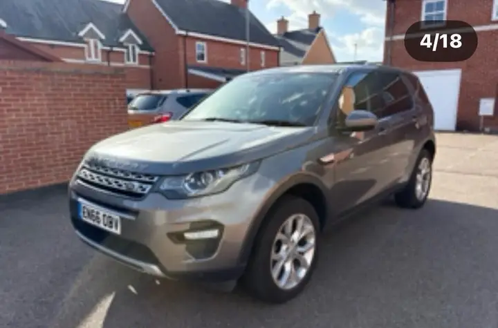 Land Rover Discovery Sport 2017 photo 2