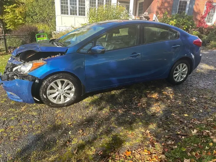 Kia Forte 2014 photo 3