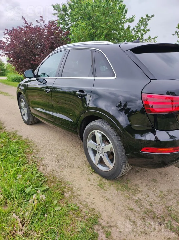 Audi Q3 2015 photo 3
