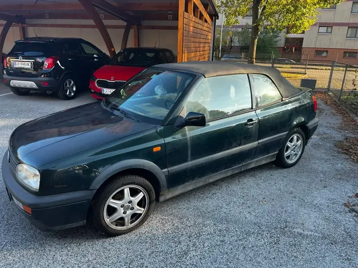 Volkswagen Golf 1997 photo 2