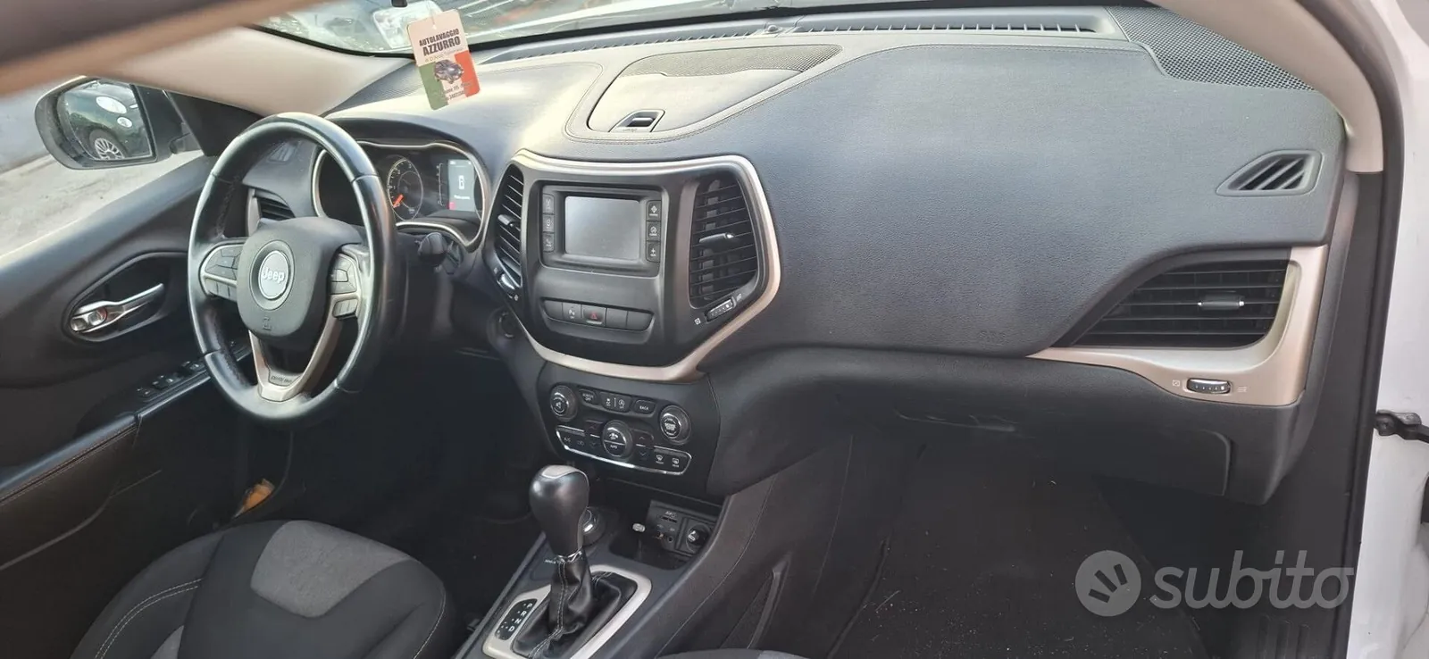Jeep Cherokee 2015 photo 5