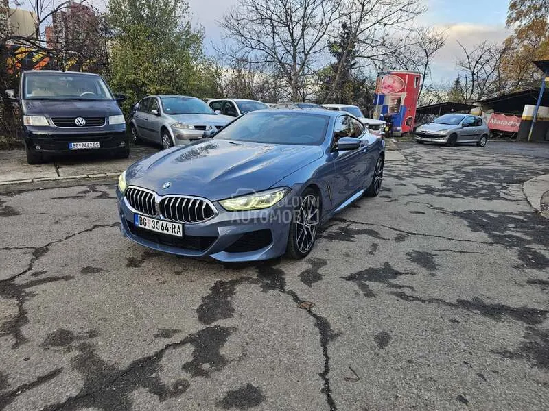 BMW 840