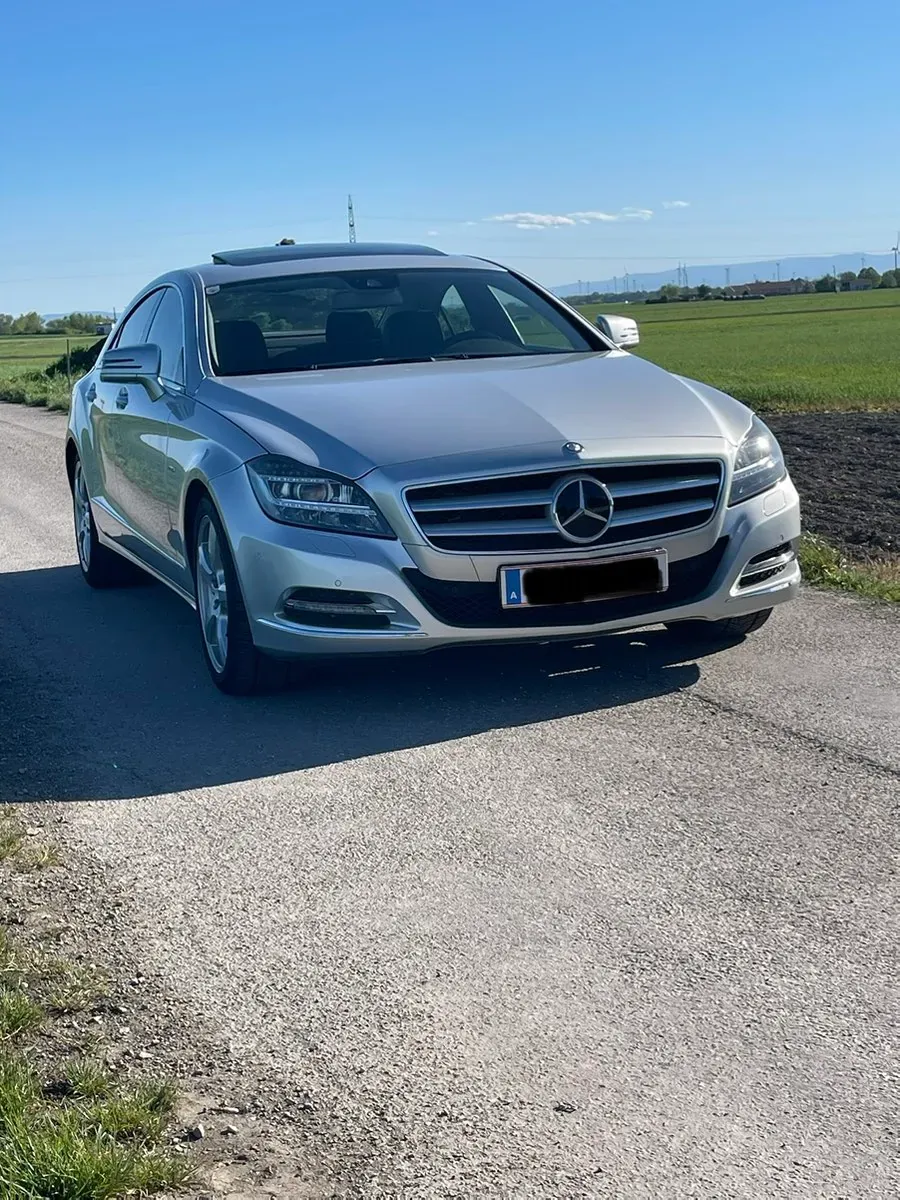 Mercedes-Benz Cls-Class