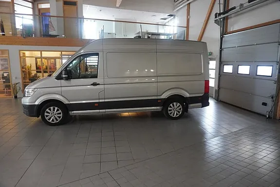 Volkswagen Crafter 35 2017 photo 2