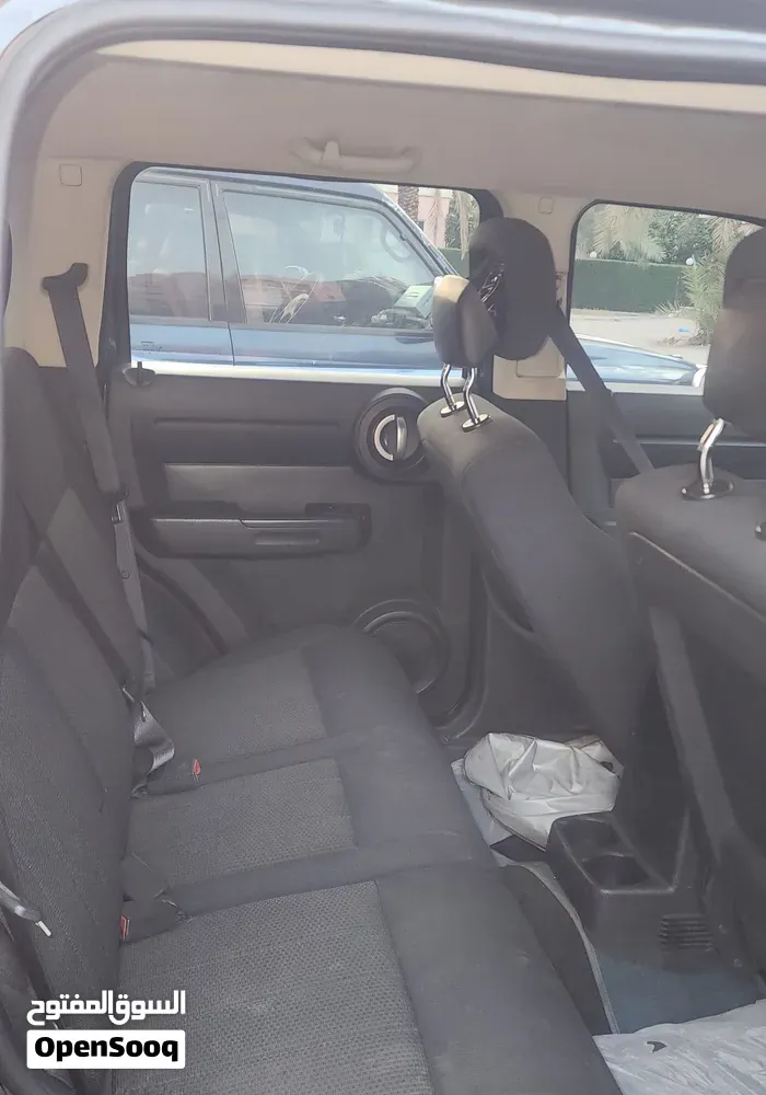 Dodge Nitro 2011 photo 4
