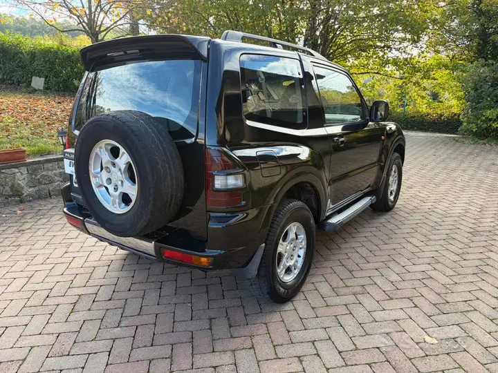 Mitsubishi Pajero 2002 photo 4